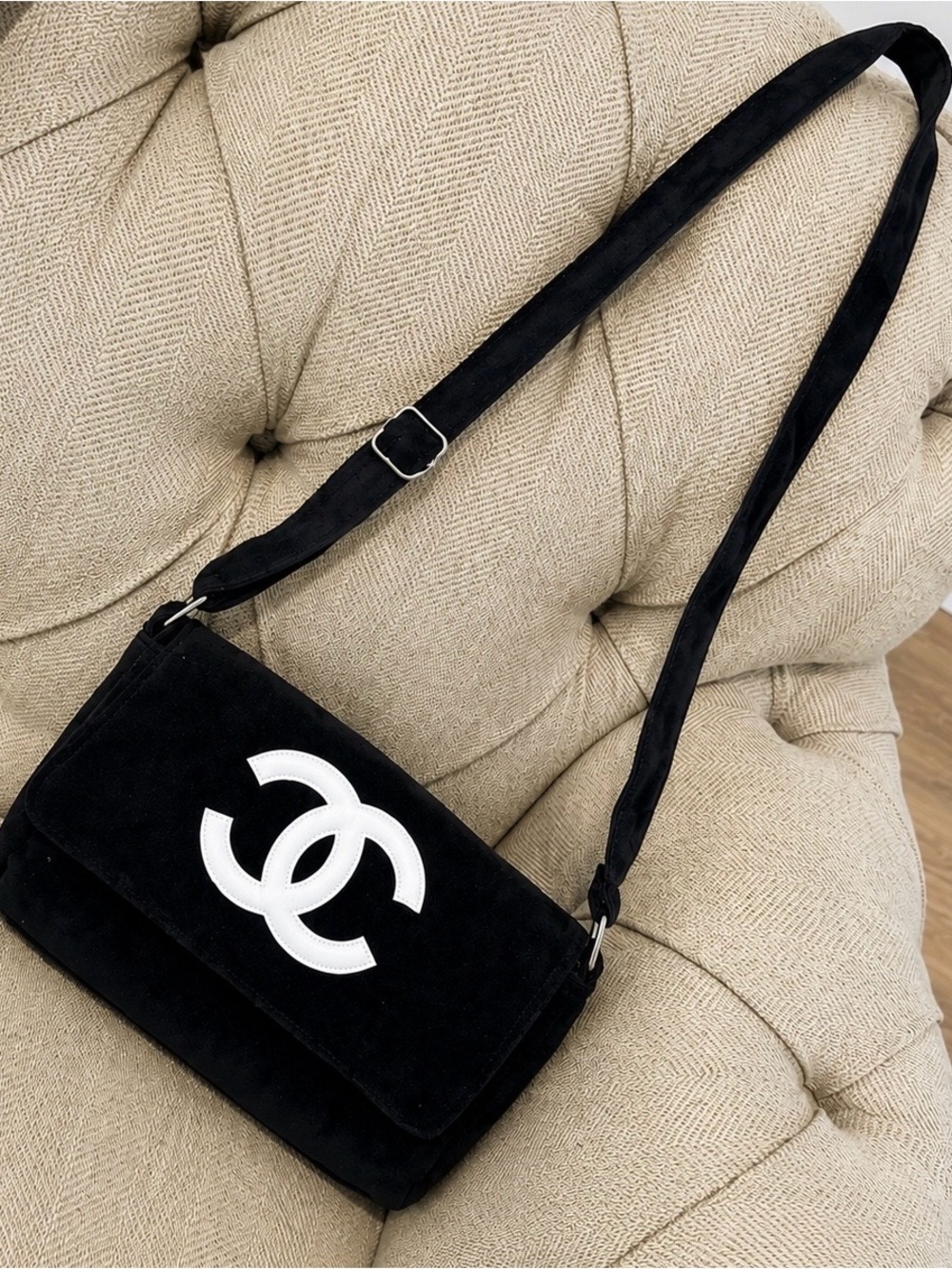 NEW CHANEL PRÉCISION 2006 Black Crossbody/Shoulder Bag